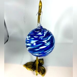 Vintage Dark Blue with White Swirl Ornament Glass, Perfect Condition ,Pre-Owned.
